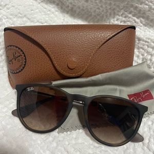 Ray-Ban Erika Tortoise